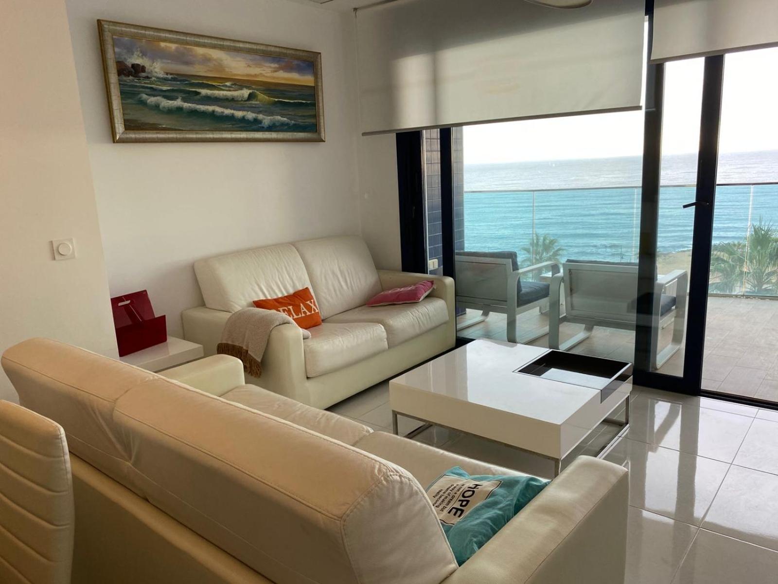 Deluxe Clara Sea Senses Apartment